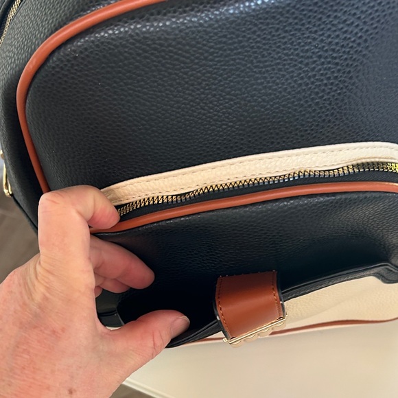 Stylish Black and Cream Backpack - Picture 3 of 4